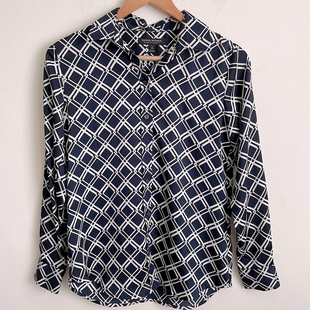 Banana Republic Dillon Classic Fit Navy Button Down Long Sleeve Size Petite XS